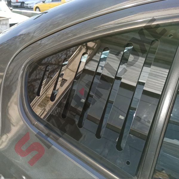 لچکی اسپرت شیشه عقب خودرو شاهین - تصویر 4