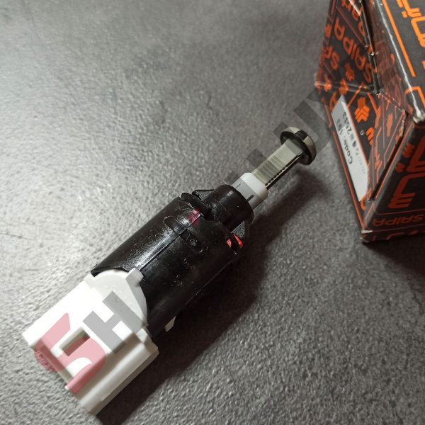 سوئیچ 4 فیش پدال ترمز یا کلاچ شاهین - تصویر 4